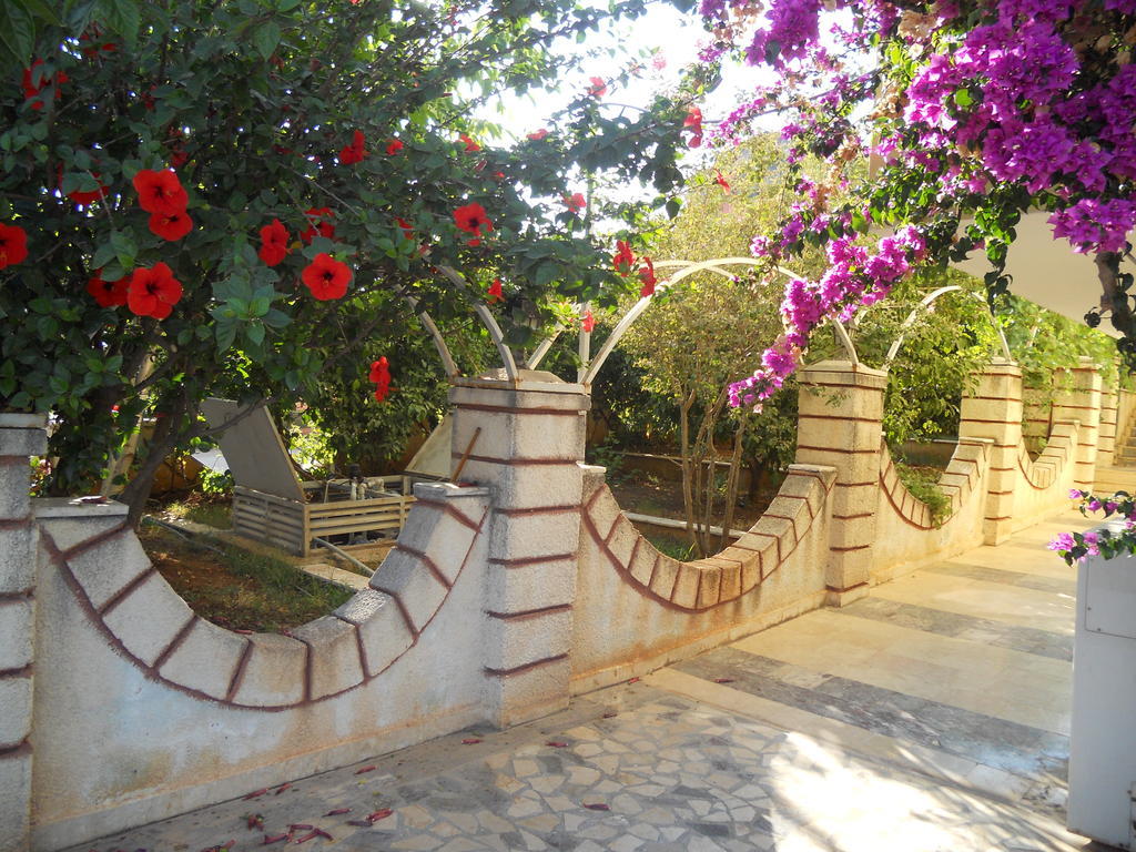 Baris Hotel Erdemli Exterior foto