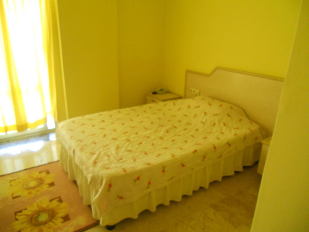Baris Hotel Erdemli Zimmer foto